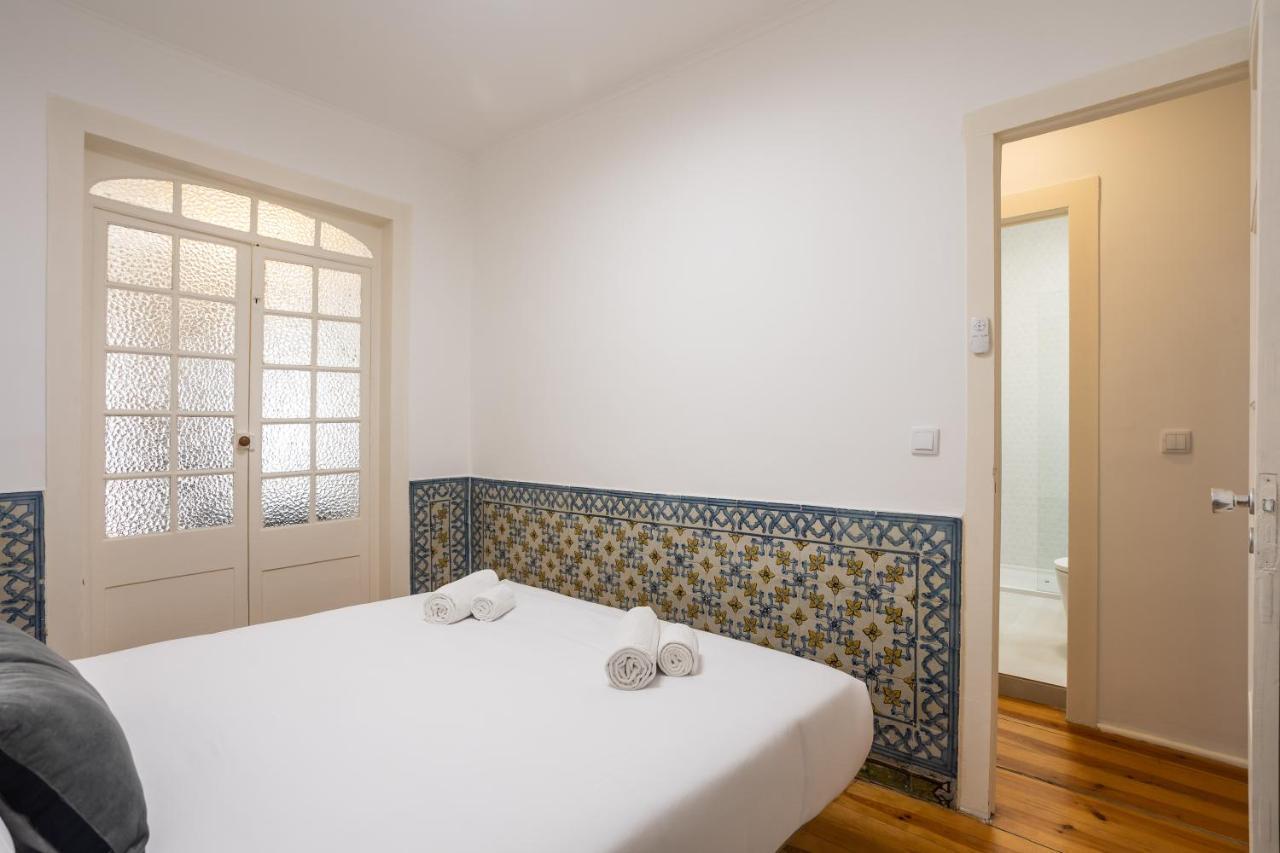 Hip & Renovated T.M. Flat In Bairro Alto Apartment Lisbon Exterior photo