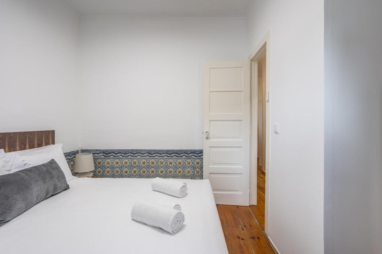 Hip & Renovated T.M. Flat In Bairro Alto Apartment Lisbon Exterior photo